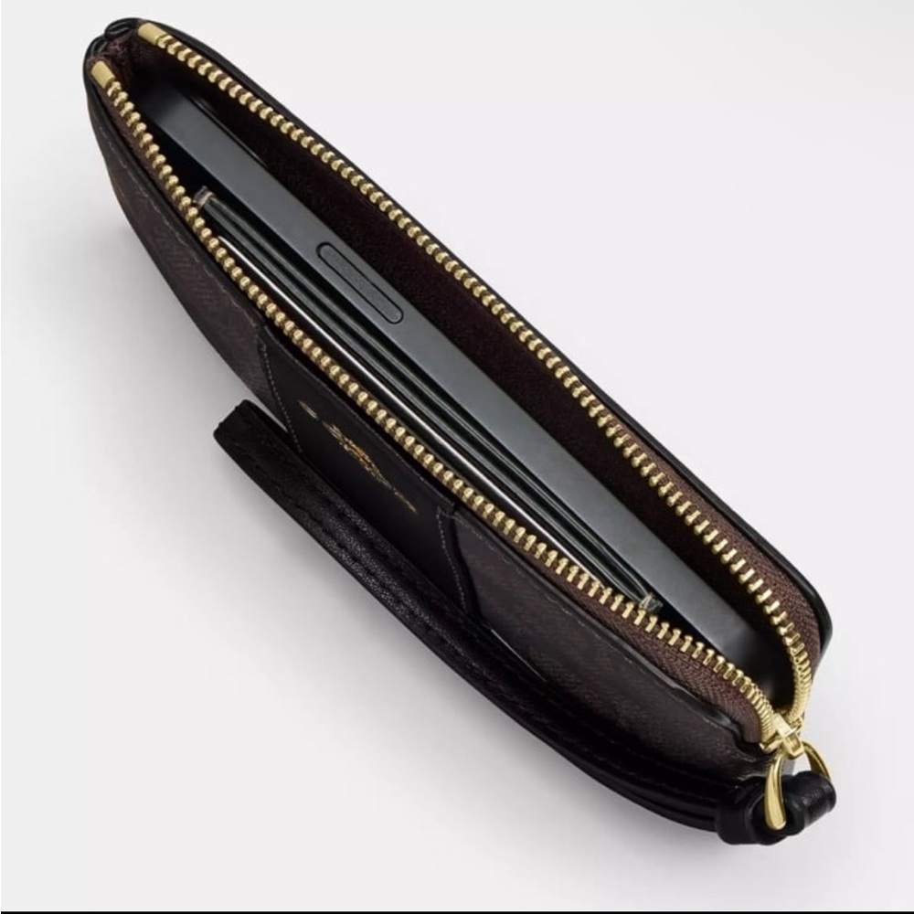Coach Navy and Gold Signature Wristlet - Picture 2 of 5
